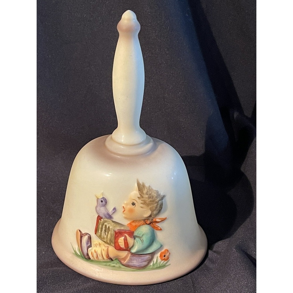 Hummel 1978 1st Edition Annual‎ Bell ~Germany~ MINT